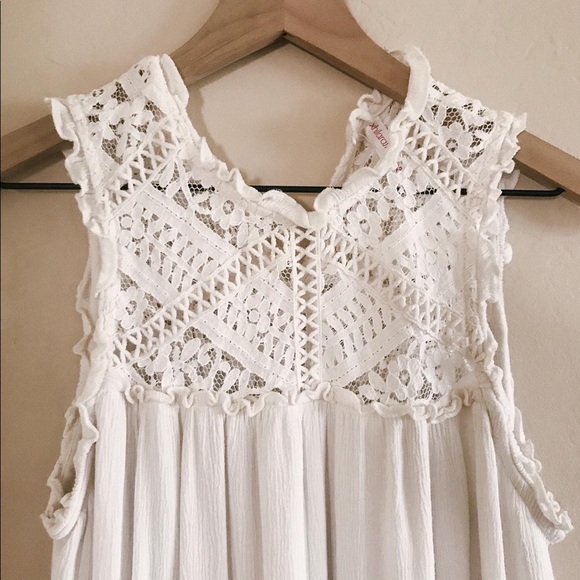 Xhilaration boho dress - Picture 2 of 4